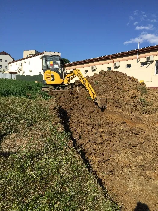 Оренда екскаватора Caterpillar 3