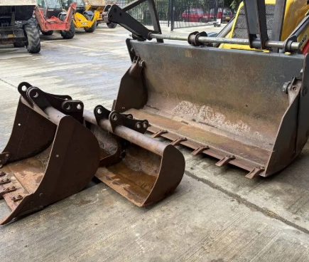 New Holland B 110 Backhoe Loader just 3539 hours