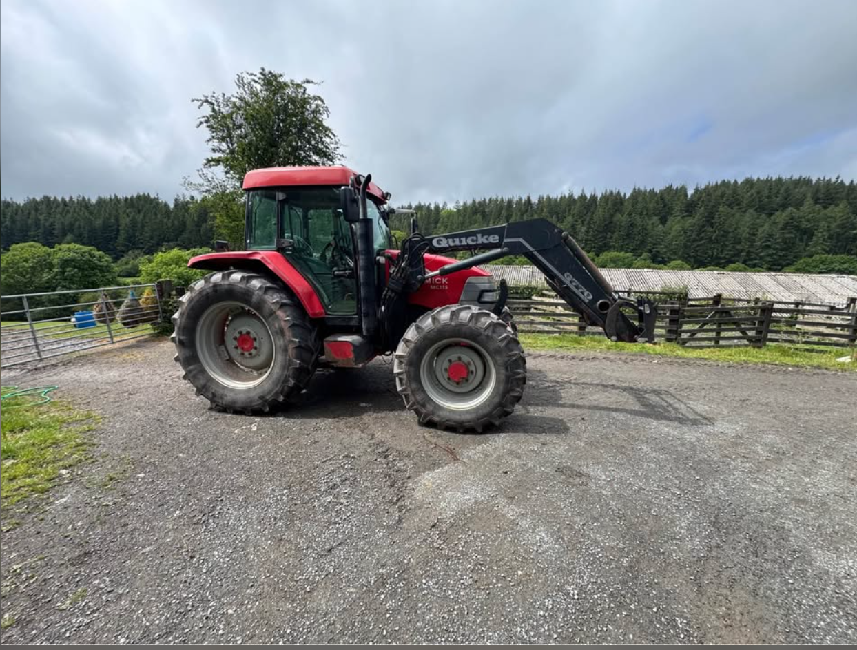 2004 McCormick mtx 135 tractor