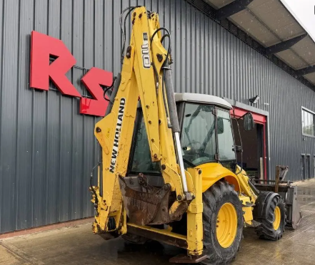 New Holland B 110 Backhoe Loader just 3539 hours