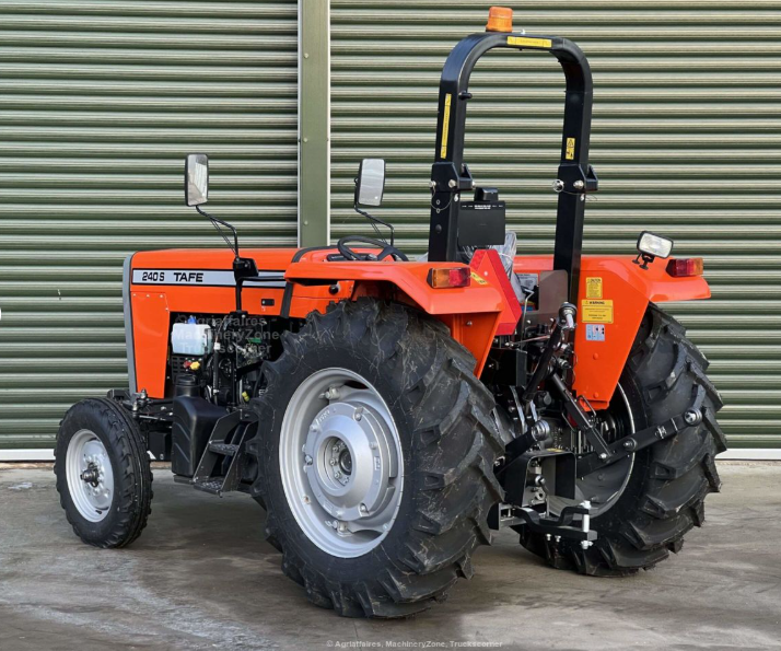 Tafe 240S