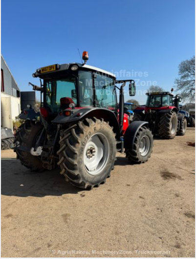 Massey Ferguson 6713